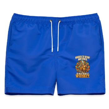 Wasser zu Whiskey Anfänger - Männer Badeshorts - Royalblau - Vorne - AI Model Male 178 light (178cm)