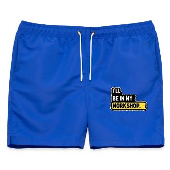 Ich bin in meiner Werkstatt - Männer Badeshorts - Royalblau - Vorne - AI Model Male 178 light (178cm)