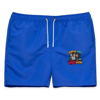 Erst Kaffee, dann Chaos - Männer Badeshorts - Royalblau - Vorne - AI Model Male 178 light (178cm)