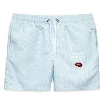 Das geilste an meinem Ex war ich - Rote Lippen - Männer Badeshorts - hellblau gestreift - Vorne - AI Model Male 178 light (178cm)