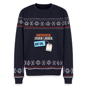 Aufgießen. Ziehen lassen. Auf Eis. Sauna lustig - Unisex Premium Organic Weihnachtspullover - Navy - Vorne - AI Model Female 172 light (172cm) & AI Model Male 178 light (178cm)
