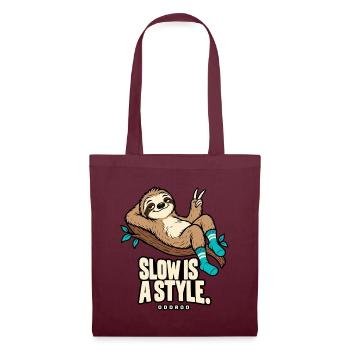 Slow Is a Style – Entspanntes Faultier | ODDROO - Stoffbeutel - Burgunderrot - Vorne