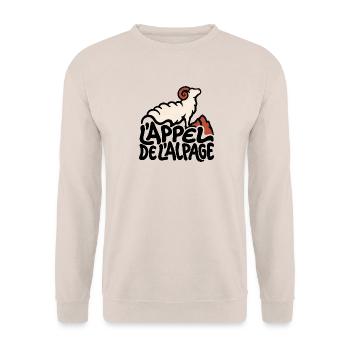 Der Ruf der Alpenweide – Transhumanz-Humor - Unisex Pullover - Sand - Vorne - Alina (178cm) & Michal (187cm)