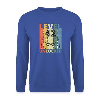 Level 42 Freigeschaltet Lustiger Gamer Geburtstag Zweiundvierzig - Unisex Pullover - Royalblau - Vorne - Alina (178cm) & Michal (187cm)