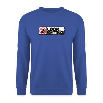 Look, Don't Touch – Retro Warning Design - Unisex Pullover - Royalblau - Vorne - Alina (178cm) & Michal (187cm)