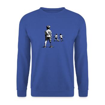 Monochrome Kinderfußball-Szene - Unisex Pullover - Royalblau - Vorne - Alina (178cm) & Michal (187cm)