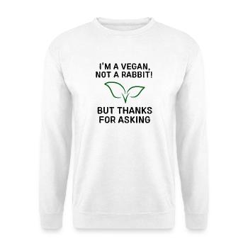 Lustiges veganes Humorzitat Ich bin Veganer, kein Kaninchen! - Unisex Pullover - Weiß - Vorne - Alina (178cm) & Michal (187cm)
