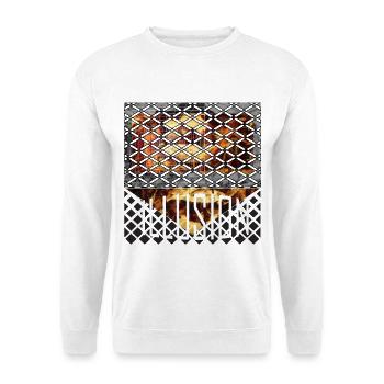 ILLUSION - Unisex Pullover - Weiß - Vorne - Alina (178cm) & Michal (187cm)