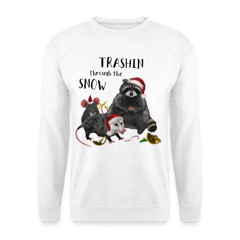 Trashin through the Snow - Waschbär & Opossum - Unisex Pullover - Weiß - Vorne - Alina (178cm) & Michal (187cm)