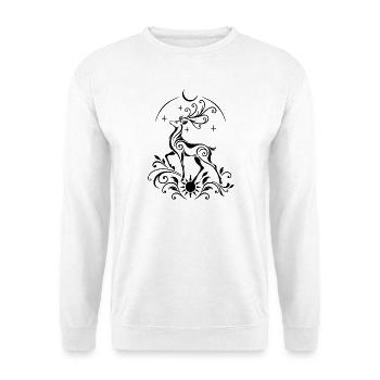 Hirsch mit Sonne und Mond - Wintersonnenwende - Unisex Pullover - Weiß - Vorne - Alina (178cm) & Michal (187cm)