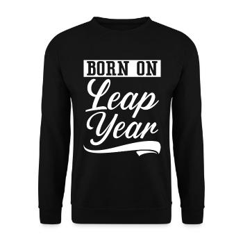 Happy Birthday Schaltjahr 29. Februar Schalttag - Unisex Pullover - Schwarz - Vorne - Alina (178cm) & Michal (187cm)