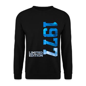 49TH BIRTHDAY LIMITED EDITION 1977 - Unisex Sweatshirt - black - Front - Alina (178cm) & Michal (187cm)
