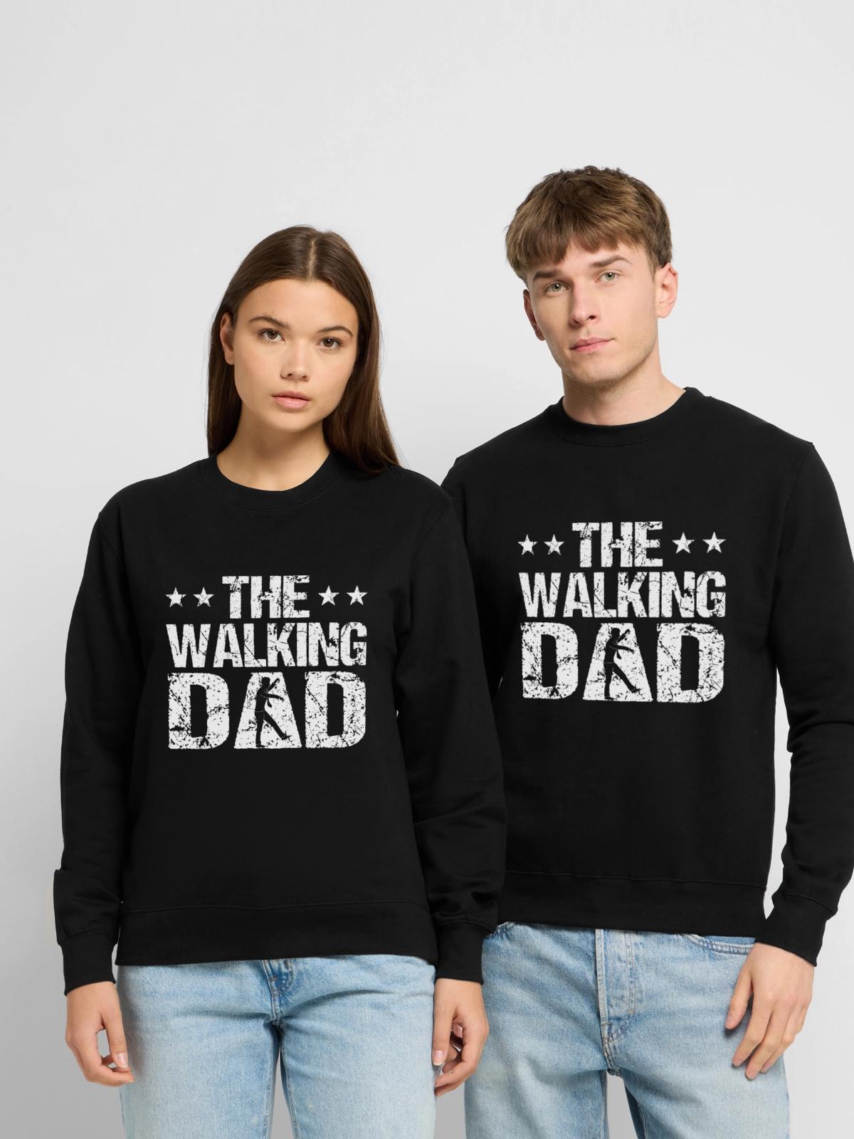The Walking Dad - Unisex Pullover - Schwarz - Vorne - Alina (178cm) & Michal (187cm)