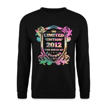 2012 Geburtstag Jahrgang Vintage Regenbogenfarben - Unisex Pullover - Schwarz - Vorne - Alina (178cm) & Michal (187cm)