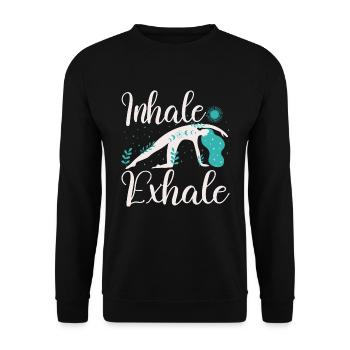 Ich mache Yoga, weil es verpönt ist, Leute zu schl - Unisex Pullover - Schwarz - Vorne - Alina (178cm) & Michal (187cm)