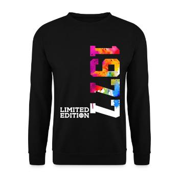 49TH BIRTHDAY LIMITED EDITION 1977 - Unisex Sweatshirt - black - Front - Alina (178cm) & Michal (187cm)
