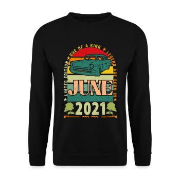 Geburtstagsgeschenk Juni 2021. Juni 2021 Juni 2021 - Unisex Pullover - Schwarz - Vorne - Alina (178cm) & Michal (187cm)