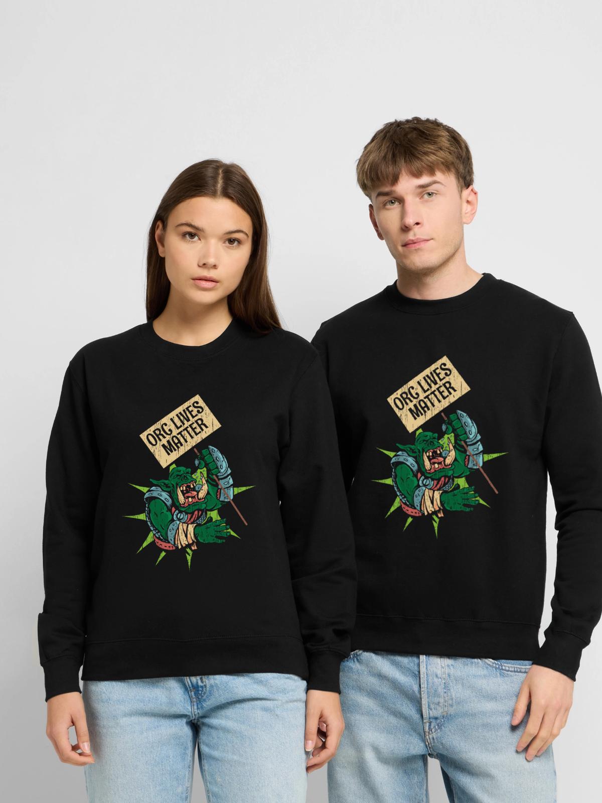 Orc Lives Matter - Unisex Pullover - Schwarz - Vorne - Alina (178cm) & Michal (187cm)