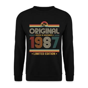 39. Geburtstag Geschenk November Jahrgang 1987 - Unisex Pullover - Schwarz - Vorne - Alina (178cm) & Michal (187cm)