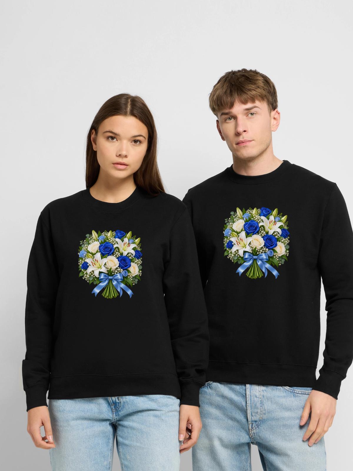 Blauer Rosenstrauß mit Lilien - Unisex Pullover - Schwarz - Vorne - Alina (178cm) & Michal (187cm)