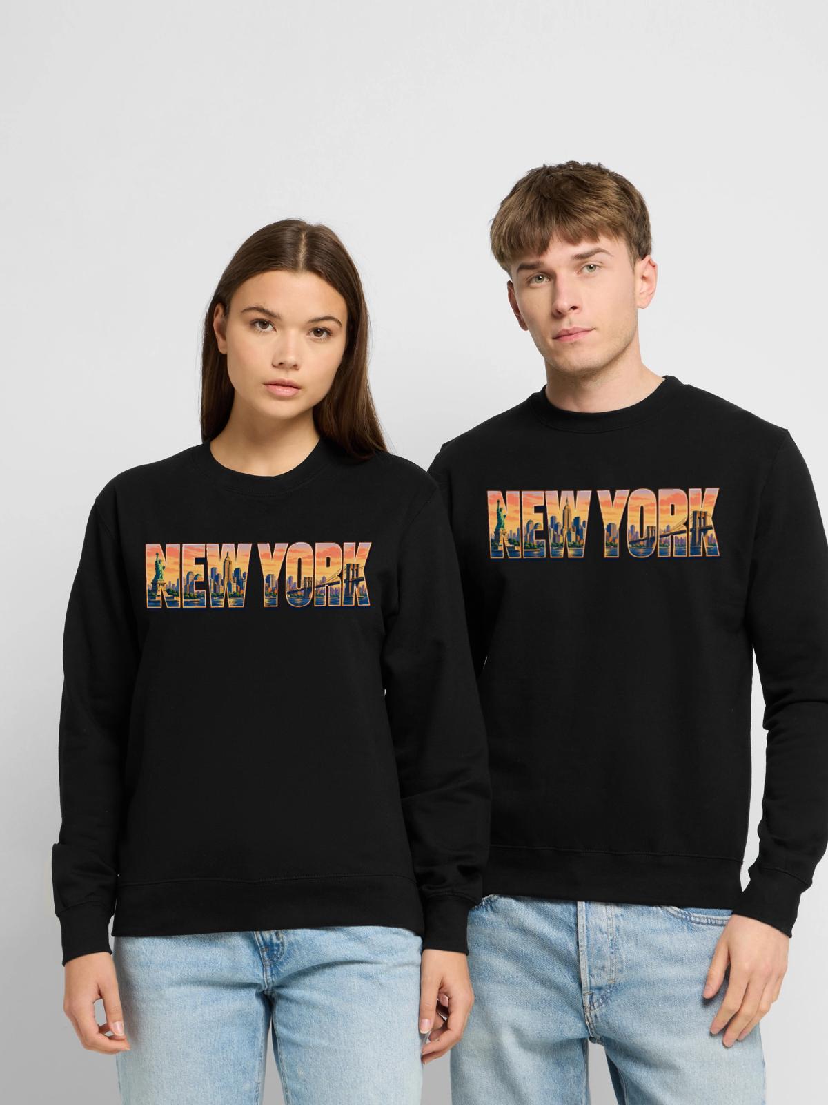 New-York-33cm - Unisex Pullover - Schwarz - Vorne - Alina (178cm) & Michal (187cm)