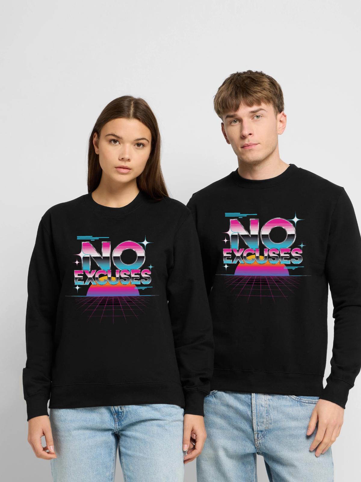 No Excuses Motivationsspruch Synthwave - Unisex Pullover - Schwarz - Vorne - Alina (178cm) & Michal (187cm)