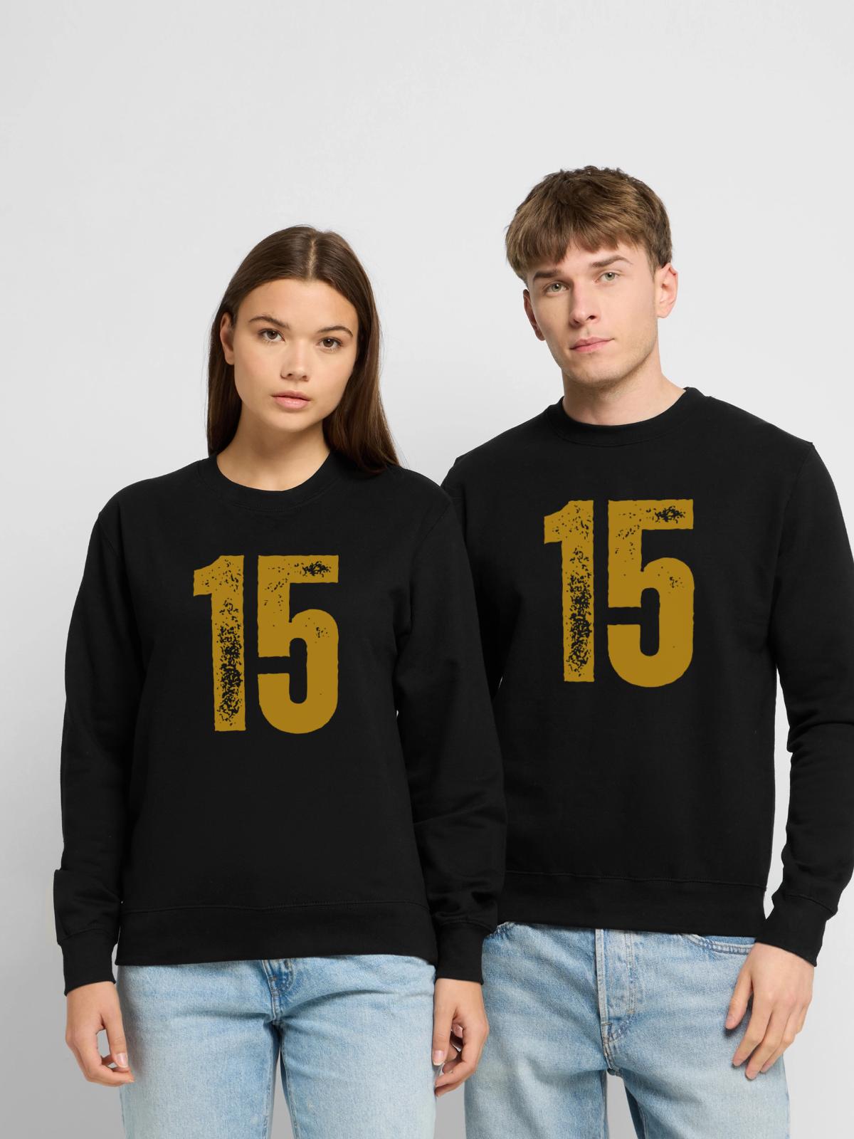 15 - Unisex Pullover - Schwarz - Vorne - Alina (178cm) & Michal (187cm)