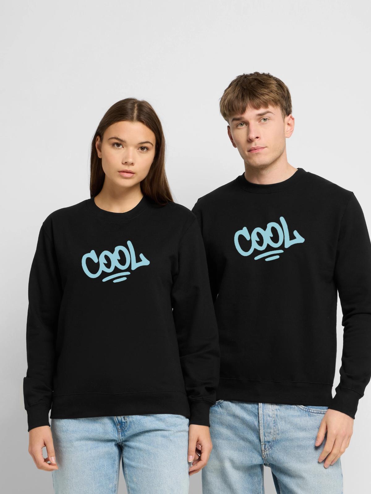 COOL Pastel Blue Graffiti - Unisex Pullover - Schwarz - Vorne - Alina (178cm) & Michal (187cm)
