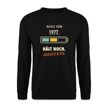 Jahrgang 1977 Akku hält noch 50. Geburtstag lustig - Unisex Pullover - Schwarz - Vorne - Alina (178cm) & Michal (187cm)