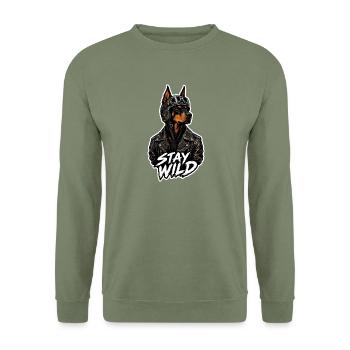Bleib wild, harter Dobermann-Biker dicke Umrisszeichnung - Unisex Pullover - Armeegrün - Vorne - Alina (178cm) & Michal (187cm)