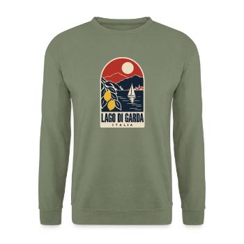 Lago di Garda Vintage-Reiseplakat Gardasee - Unisex Pullover - Armeegrün - Vorne - Alina (178cm) & Michal (187cm)