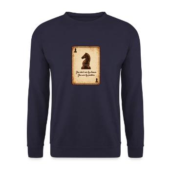 Schach Motivation Springer Strategie Erfolg Spruch - Unisex Pullover - Navy - Vorne - Alina (178cm) & Michal (187cm)