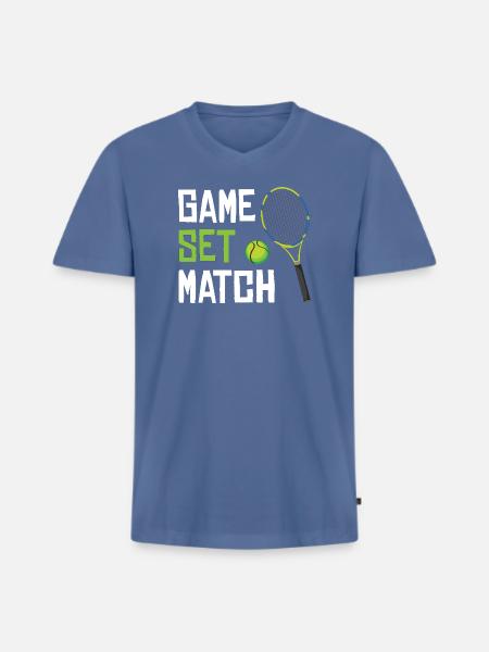Game Set Match Tennis - Männer Premium Bio T-Shirt mit V-Ausschnitt - Taubenblau