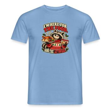 I’m Here for the Food – Weihnachtswaschbär - Männer T-Shirt - Carolina Blue - Vorne - AI Model Male 178 light (178cm)