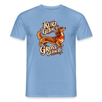 Kurz gebaut groß gedacht Dackel - Männer T-Shirt - Carolina Blue - Vorne - AI Model Male 178 light (178cm)