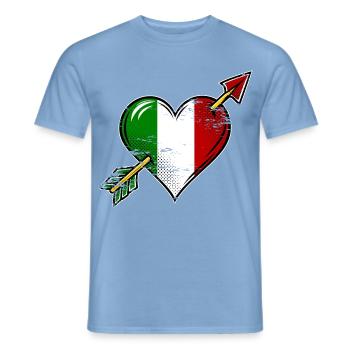 Italien Flagge Herz mit Pfeil used look - Männer T-Shirt - Carolina Blue - Vorne - AI Model Male 178 light (178cm)
