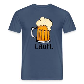 Läuft - Schäumender Bierkrug - Männer T-Shirt - Dunkles Denimblau - Vorne - AI Model Male 178 light (178cm)