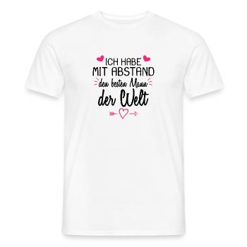 Ich habe mit Abstand den besten Mann der Welt. - Männer T-Shirt - Weiß - Vorne - AI Model Male 178 dark (178cm)