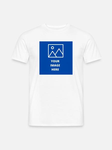 Minimalistische Berge auf blauem Hintergrund - Männer T-Shirt - Weiß