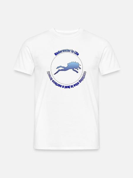 Underwater is Life - Männer T-Shirt - Weiß