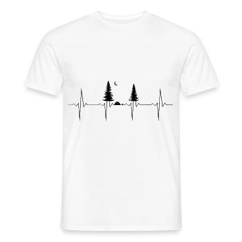 Herzschlag Camping - EKG Linie mit Zelt und Tannen - Männer T-Shirt - Weiß - Vorne - AI Model Male 178 dark (178cm)