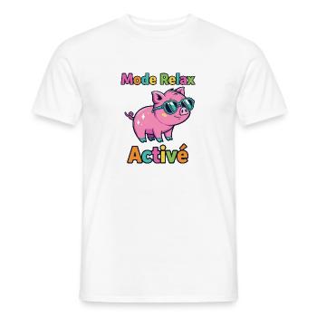 Entspannter Modus Active Funky Pig - Männer T-Shirt - Weiß - Vorne - AI Model Male 178 dark (178cm)