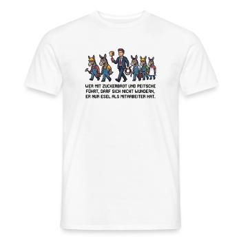 Wer_mit_Zuckerbrot_und_Peitsche - Männer T-Shirt - Weiß - Vorne - AI Model Male 178 dark (178cm)