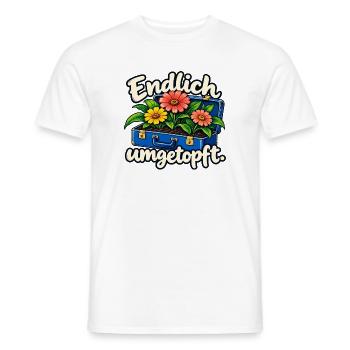 Endlich umgetopft – Ruhestand im Garten - Männer T-Shirt - Weiß - Vorne - AI Model Male 178 dark (178cm)