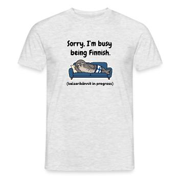Beschäftigt als finnischer Saimaa-Robbe - Männer T-Shirt - Grau meliert - Vorne - AI Model Male 178 dark (178cm)