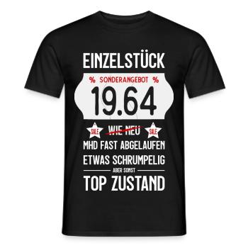 62. GEBURTSTAG 1964 EINZELSTÜCK PREISSCHILD - Männer T-Shirt - Schwarz - Vorne - AI Model Male 178 light (178cm)