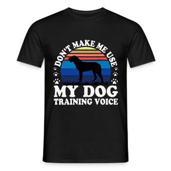 Cao De Castro Laboreiro Hund Silhouette Retro Sonne - Männer T-Shirt - Schwarz - Vorne - AI Model Male 178 light (178cm)