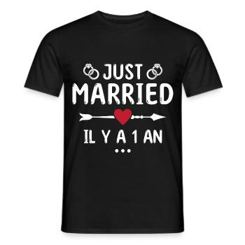 Geschenk zum Hochzeitstag 1 Jahr Hochzeit aus Baumwolle - Männer T-Shirt - Schwarz - Vorne - AI Model Male 178 light (178cm)