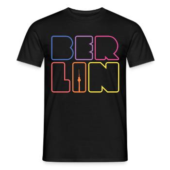 Berlin Kreuzberg Hauptstadt Souvenir Berliner - Männer T-Shirt - Schwarz - Vorne - AI Model Male 178 light (178cm)
