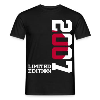LIMITED EDITION 2007 JAPAN 19. GEBURTSTAG - Männer T-Shirt - Schwarz - Vorne - AI Model Male 178 light (178cm)